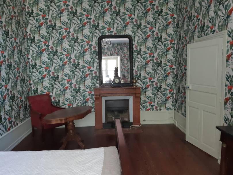 La Maison Des Peres ชาร็อลส์ ภายนอก รูปภาพ